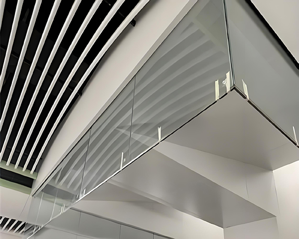 柞水玻璃柞水挡烟垂壁 柞水玻璃柞水挡烟垂壁