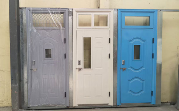 柞水学校教室门