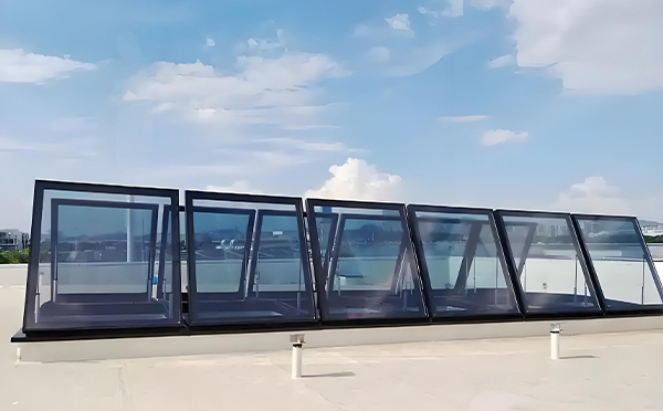 柞水排烟窗有效面积计算方法与应用