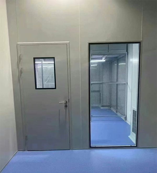 学校教学楼完成柞水防火门标准化安装